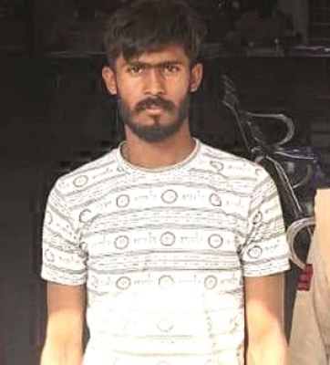 अवैध शराब संग आरोपी गिरफ्तार