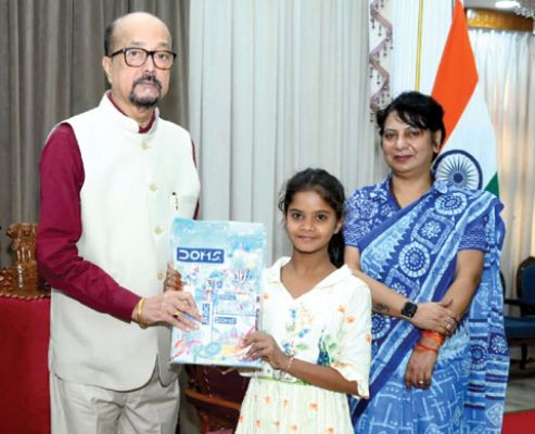 जीवन में ऐसा कार्य करें जिसमें लेना नहीं, देना हो-डेका