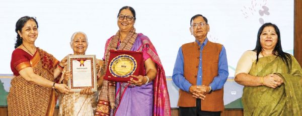 लिंगो मुदियाल कृषि महाविद्यालय नारायणपुर को मिला ‘पर्यावरण चैंपियन अवार्ड’