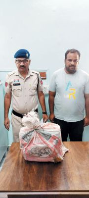 4.32 किलो गांजा के साथ सरगना गिरफ्तार