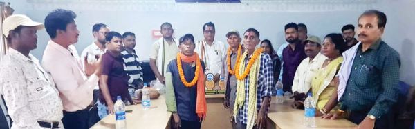 नपं के 3 कर्मियों की सेवानिवृत्ति पर विदाई समारोह