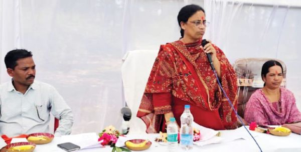विधायक ने व्यवसायिक परिसर निर्माण का किया भूमिपूजन