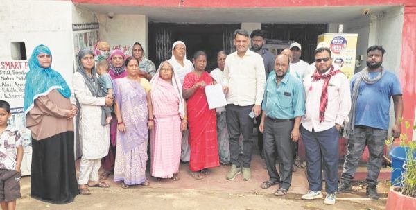 वार्डवासियों ने होटल के खिलाफ खोला मोर्चा , नगरपालिका और