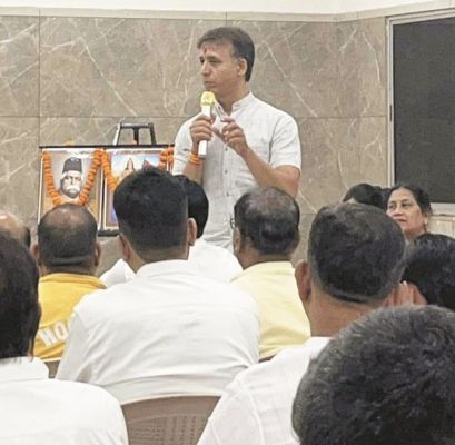 पीएम के संदेशों को जन-जन तक पहुंचाने  चेंबर महामंत्री ले रहे व्यापारी बैठक