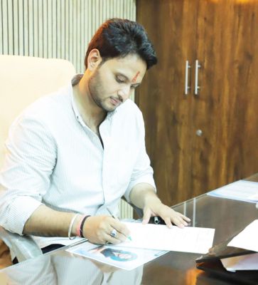 महासमुंद में ईएसआईसी अस्पताल की मांग, नपाध्यक्ष ने निदेशक को लिखा पत्र