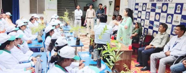 एसबीआई आरसेटी में पौधारोपण पर्यावरण संरक्षण का संकल्प