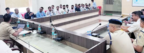 बैंक खातों के होल्ड और लीन मामलों के समाधान के लिए नई व्यवस्था