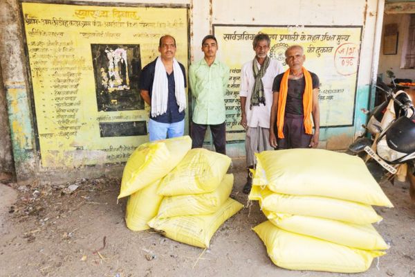 खाद-बीज की समय पर उपलब्धता से किसानों को मिली राहत, खेती की तैयारी तेज