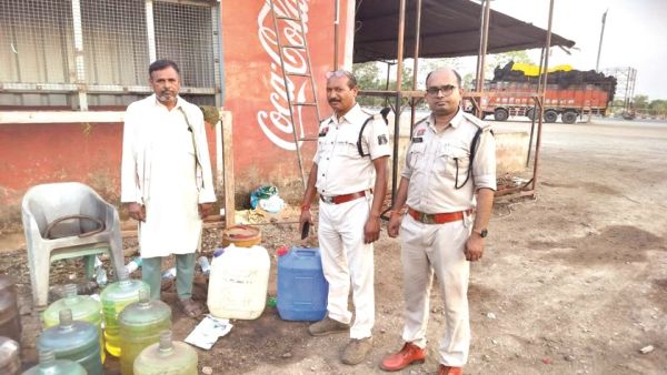 अवैध रूप से डीजल बिक्री व भंडरण का भंडाफोड़, एक गिरफ्तार