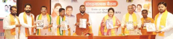 मोदी के 12 साल की उपलब्धियों को जन-जन तक पहुंचाना है -गौर
