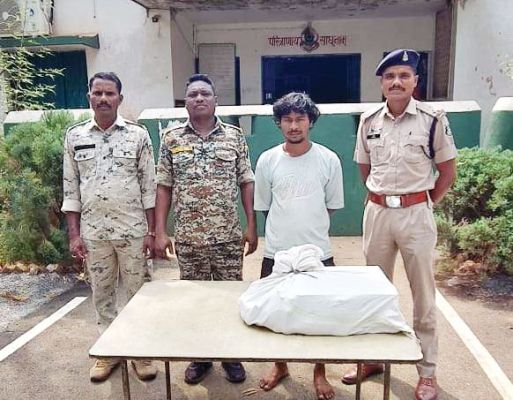 एमपी की शराब संग युवक बंदी