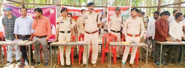 धनोरा में पुलिस की सहयोग चौपाल