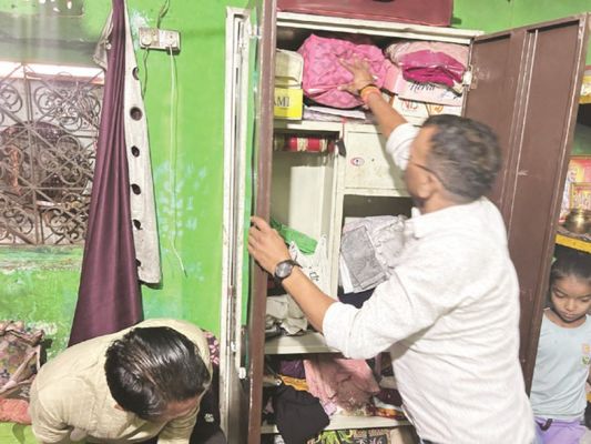 सघन चेकिंग अभियान, चार बिना नंबर गाडिय़ां जब्त