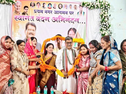 राजनांदगांव में महंत के लगातार दौरे से कांग्रेस में हलचल