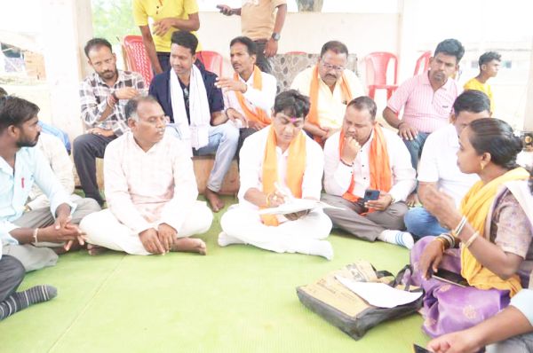 विधायक  ने रामखेड़-पटेवा में लगाई जनचौपाल