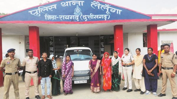 महिला झपटमार गिरोह पकड़ाया