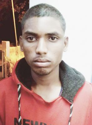 163568000402.jpg 163568000402.jpg