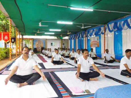 16558910326_yoga_(4).jpg