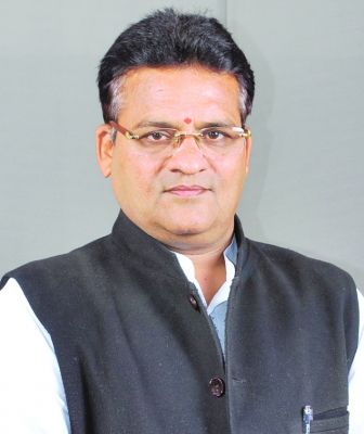1663492408Dinesh_Gandhi.jpg