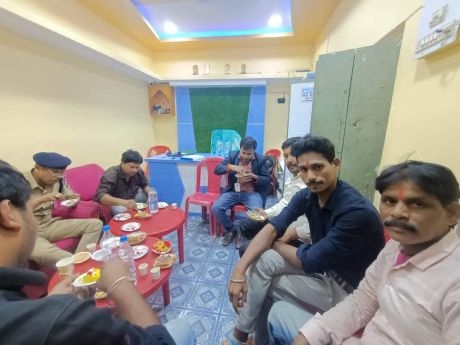 166851086717.jpg 166851086717.jpg