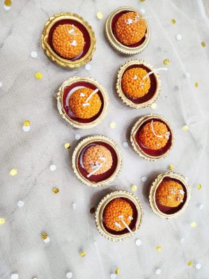 1730278842laddu_mombatti-1.jpg