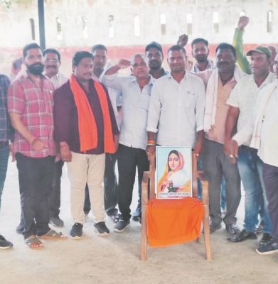 174834560807.jpg 174834560807.jpg