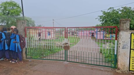1751445451b-3.jpg