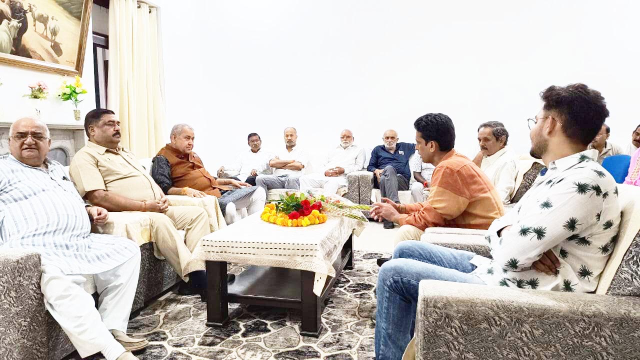 राजपथ-जनपथ : धर्मजीत बने दिलजीत राजपथ-जनपथ : धर्मजीत बने दिलजीत