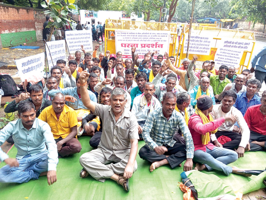 राजपथ-जनपथ : वन अधिकार के लिए दिल्ली में लड़ाई