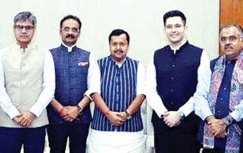 राजपथ-जनपथ : डॉ. पाठक और सवाल