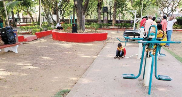 छत्तीसगढ़ की धड़कन और हलचल पर दैनिक कॉलम : राजपथ-जनपथ : एक टोली का बाहुबल हो तो फिर...