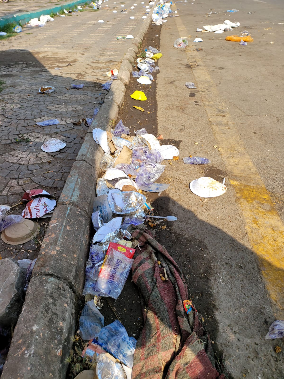 ईश्वर ने भेजा वॉट्सऐप ईश्वर ने भेजा वॉट्सऐप
