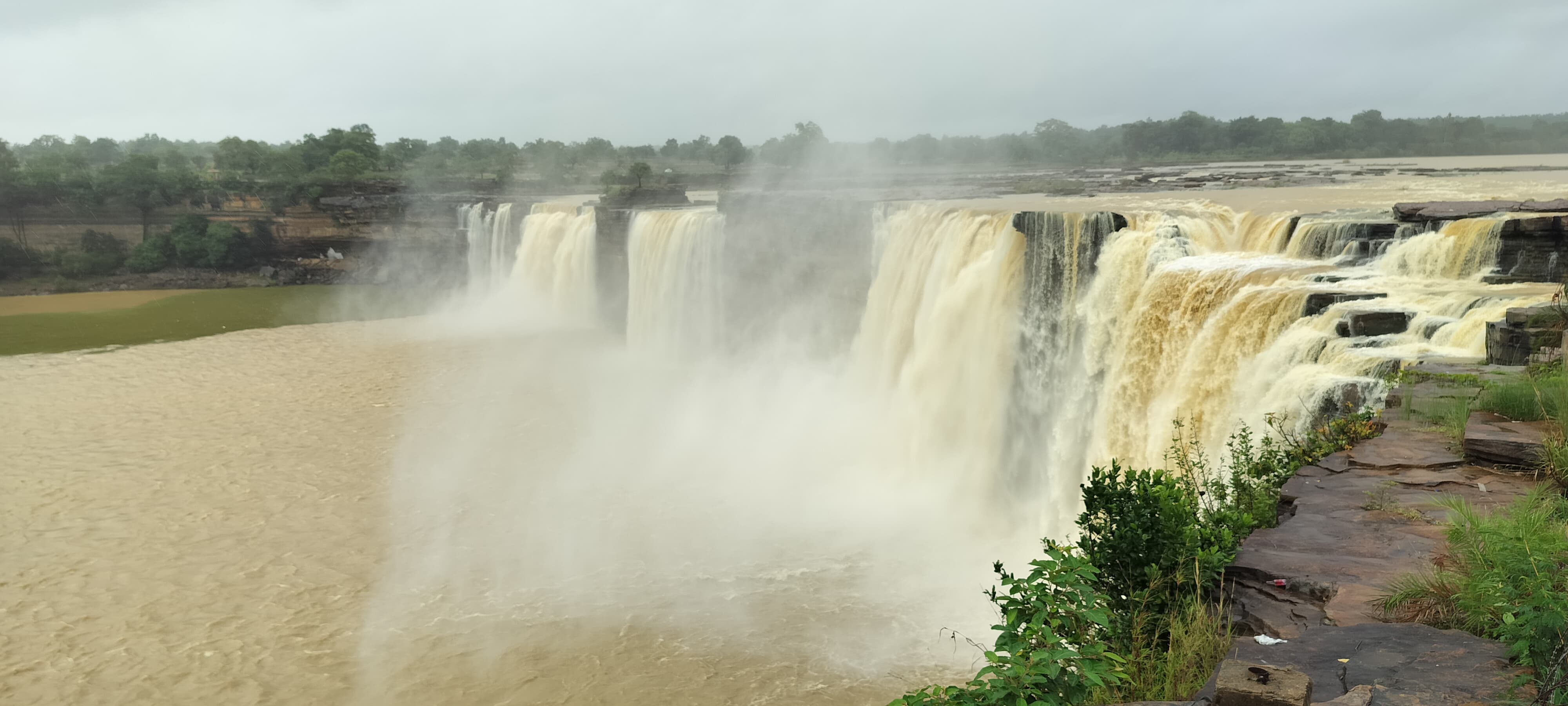 बस्तर का चित्रकोट जलप्रपात