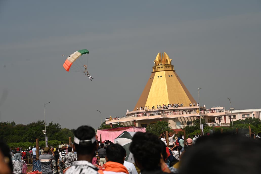 आसमां पर जांबाज़ी