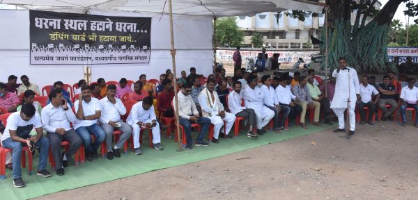 कर्म नहीं बस धर्म की जरूरत है