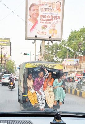 ट्रैफिक पुलिस को भी यह सूझता है?